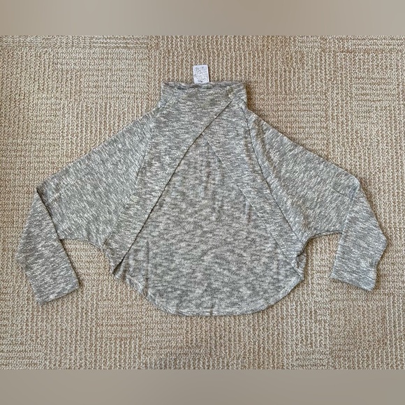 NWT Free People FP Beach Partly Cloudy Pullover Open-Back Sweater in Ivory XS/S - Picture 6 of 12